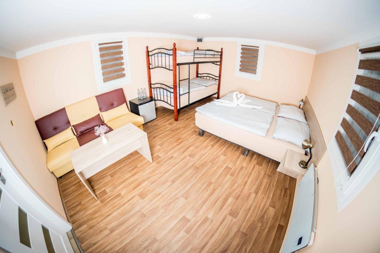 Lanškroun Obora Resort מראה חיצוני תמונה